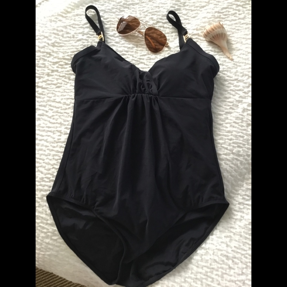 Shapely Marks & Spencer Black 1 Pc Swimsuit 10